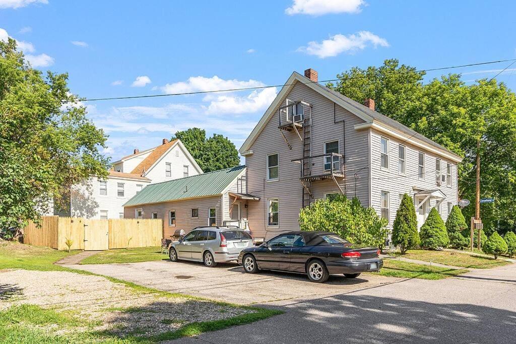 New!! Lovely Unit W/ Private Hot Tub And Patio! Laconia Exteriör bild